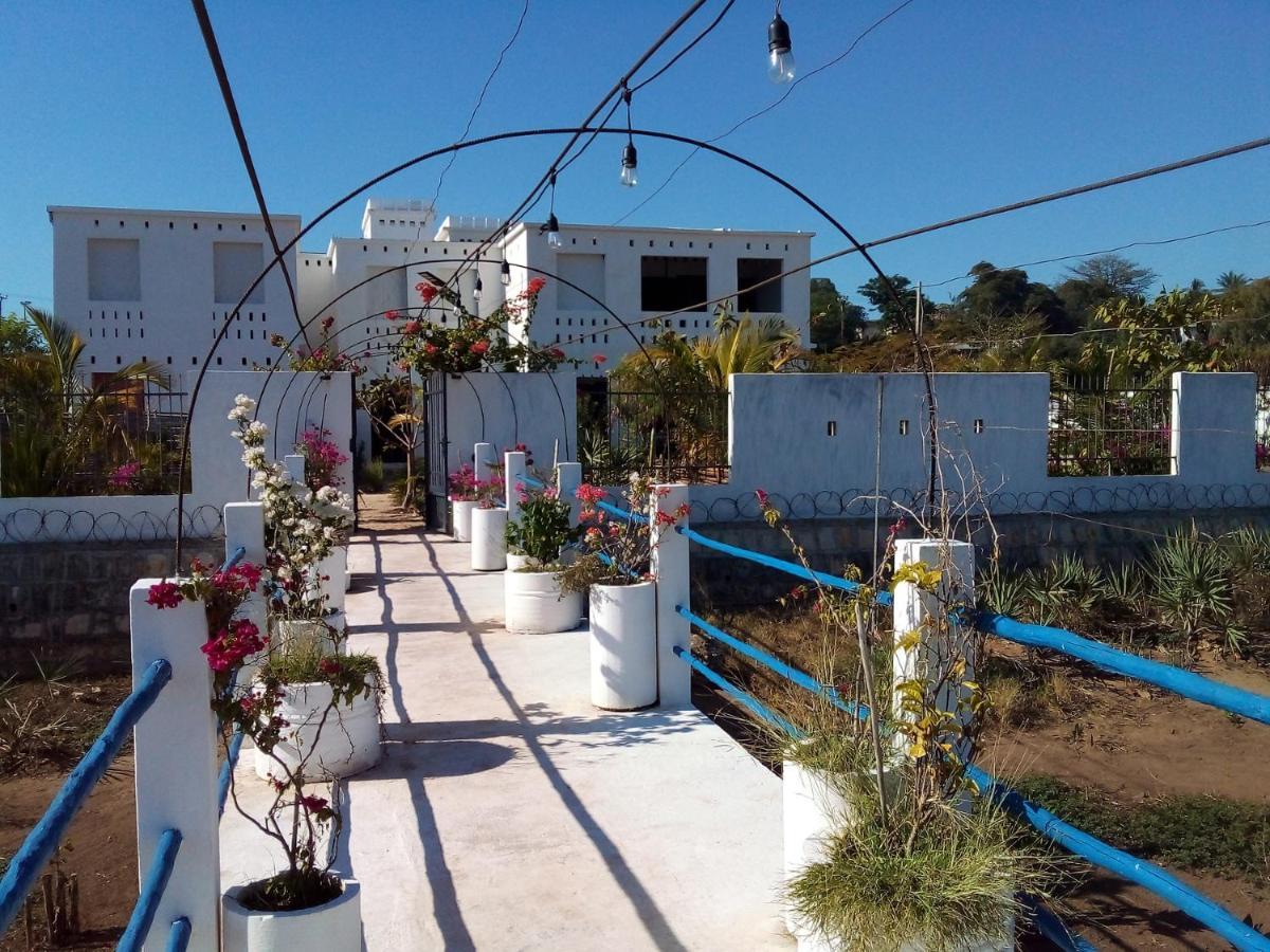 Cytyz Appart Hotel Mahajanga Extérieur photo
